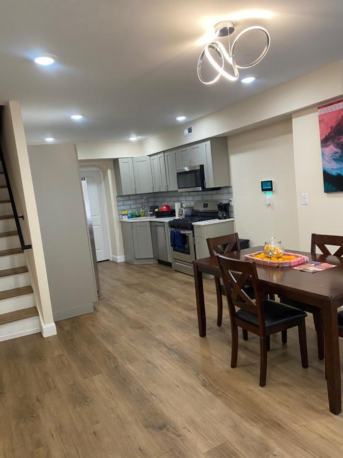 Private Room In South Philly Near Arenas! Philadelphia Ngoại thất bức ảnh