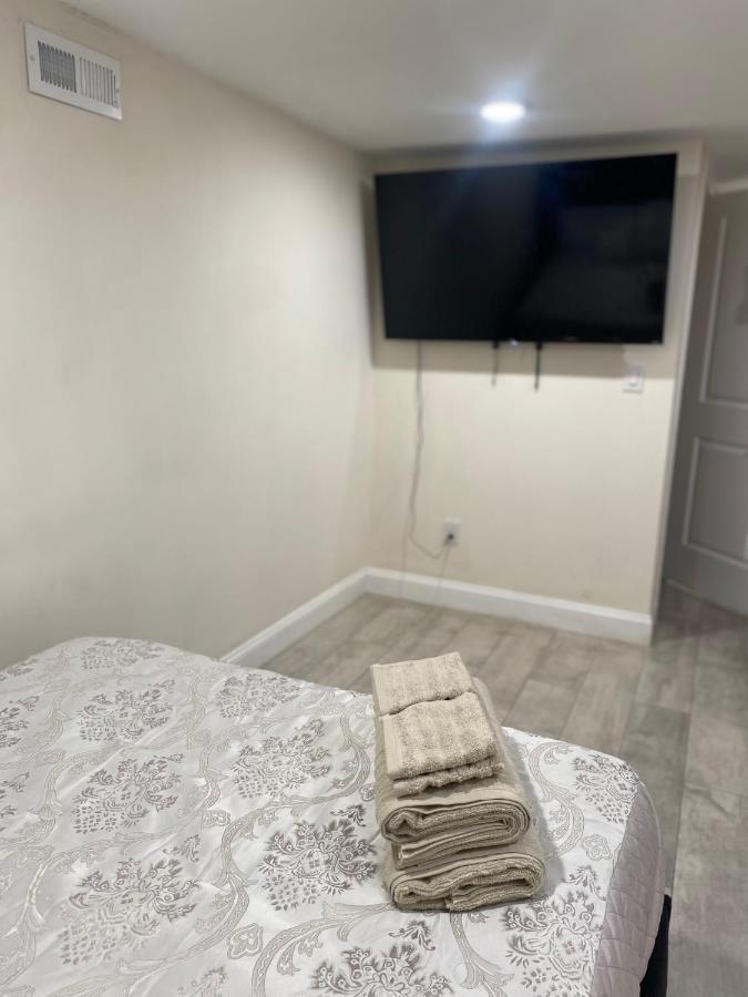 Private Room In South Philly Near Arenas! Philadelphia Ngoại thất bức ảnh